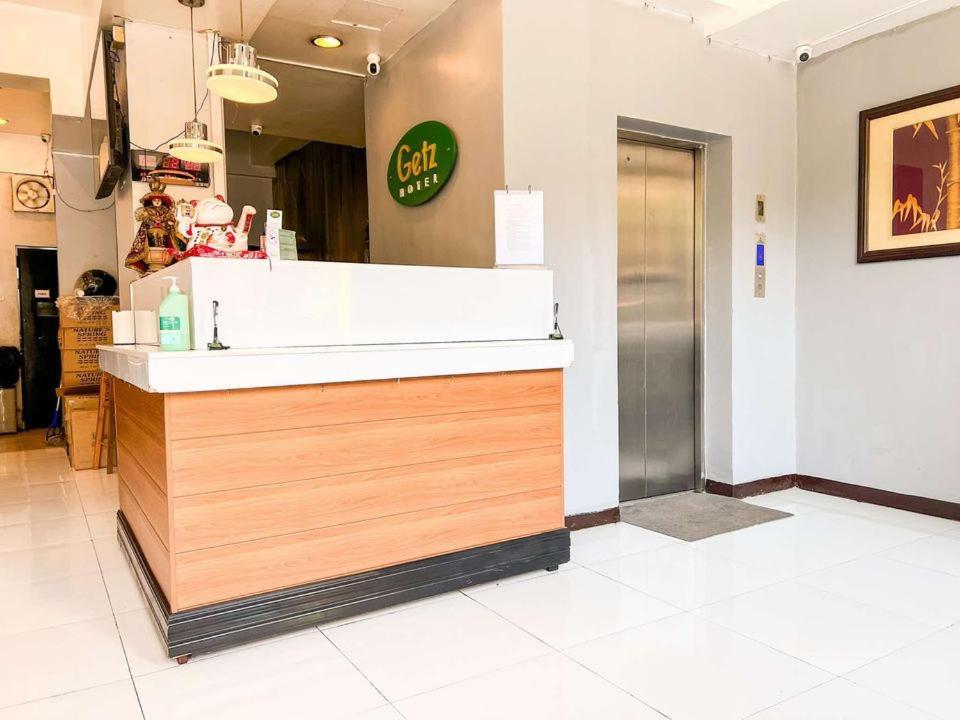 Getz Hotel Manila Zewnętrze zdjęcie